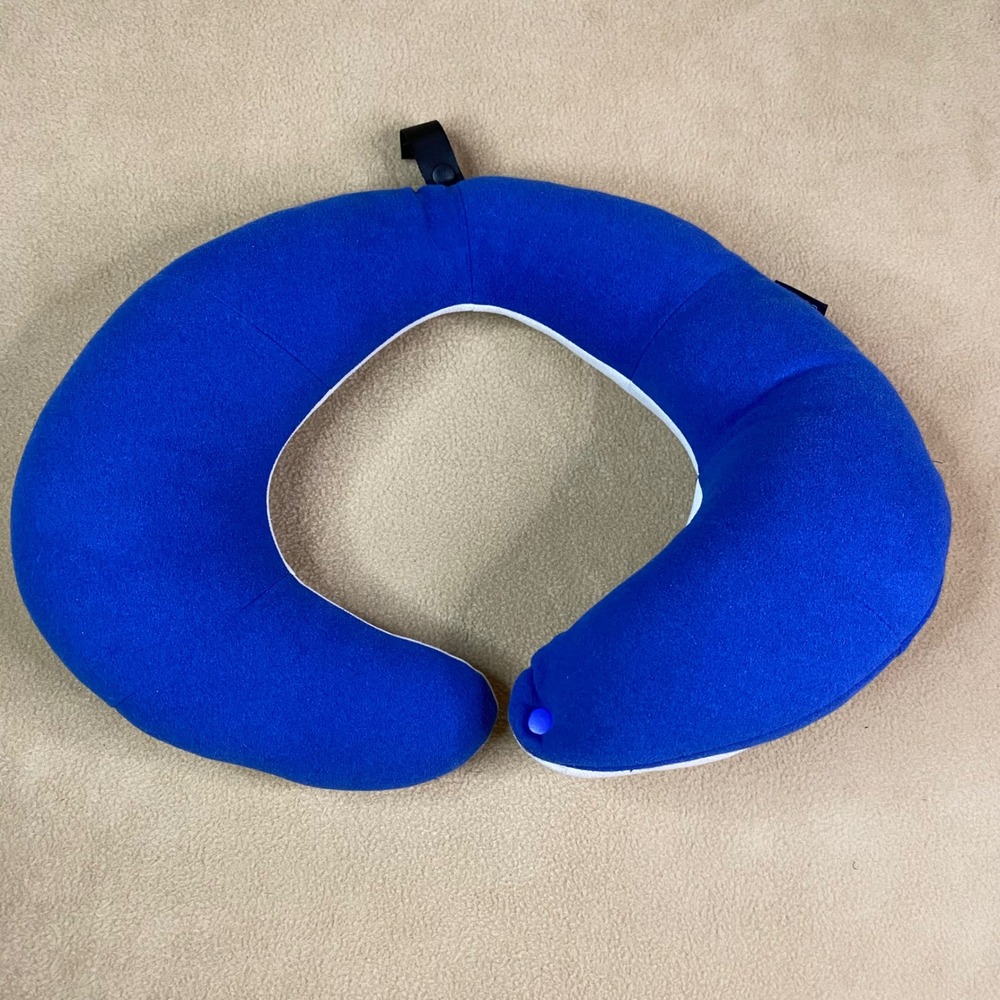 Travel Neck Pillow Memory Foam Neck Support Cushion Blue/White Soft Airplane EUC